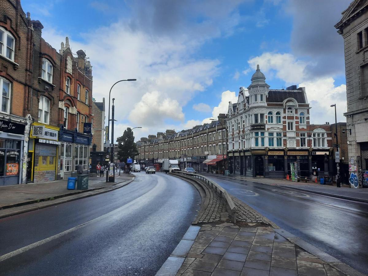 Alross Studio Flat / Private Bathroom Londra Dış mekan fotoğraf